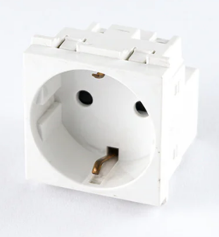 El Sewedy Blue German socket 16A White