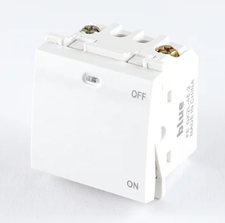 مفتاح تكييف 45 امبير ابيض السويدى بلو