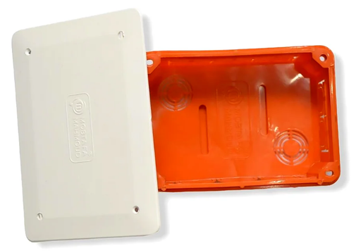 بواط بلاستيك بالغطاء 20*20